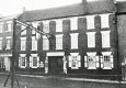 The front of the Green Man with the gates for caoches.